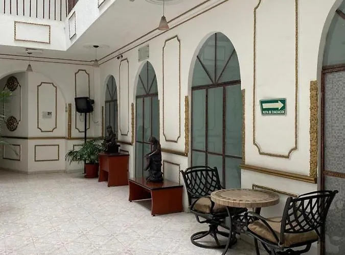 Hotel Casa De La Luna