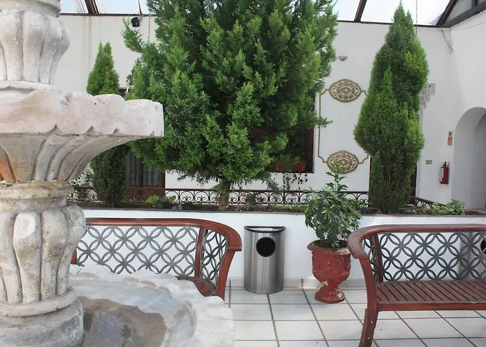 Casa De La Luna Hotel