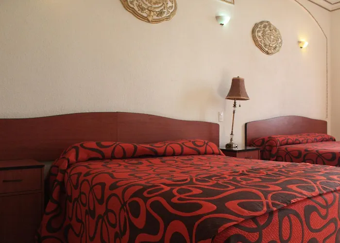 Casa De La Luna Hotel